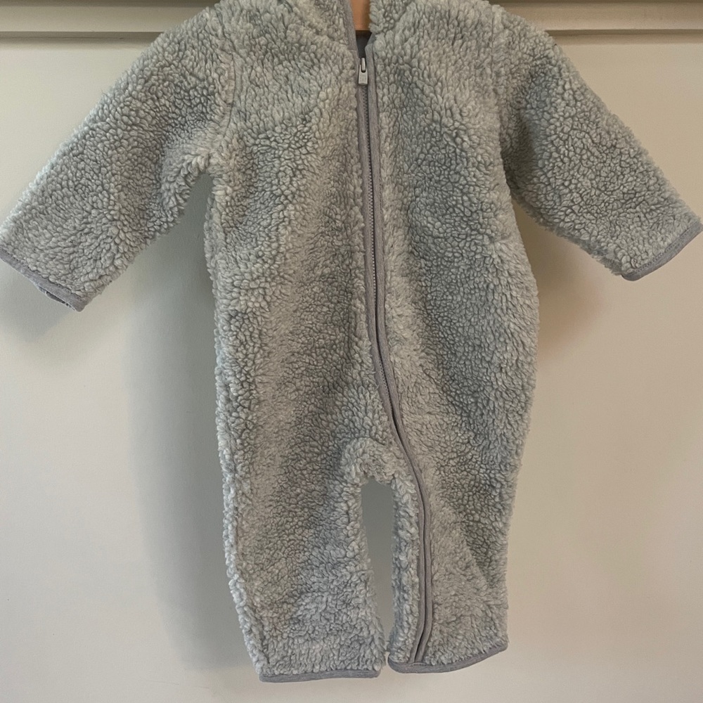 Baby Gap Winter Bunting Suit- Size 6-12 months